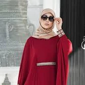 راهنمای کامل استایل کردن مانتو عبایی