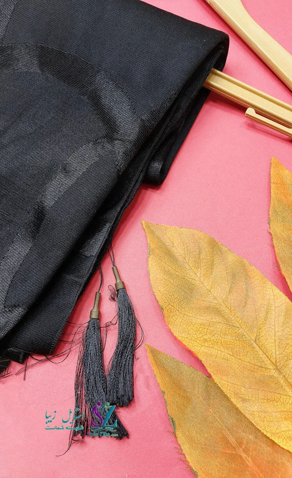 شال مشکی ثمانه (طرح 2)