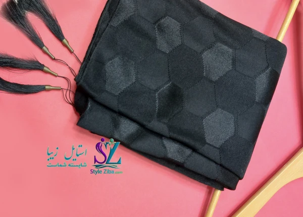 شال مشکی ثمانه (طرح 4)