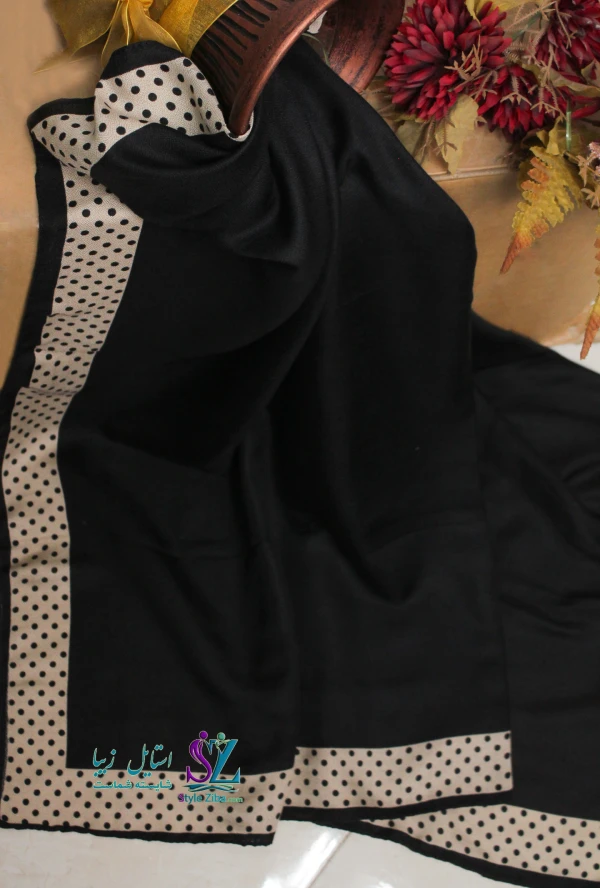روسری مشکی حاشیه دار آندیا (کد 06)