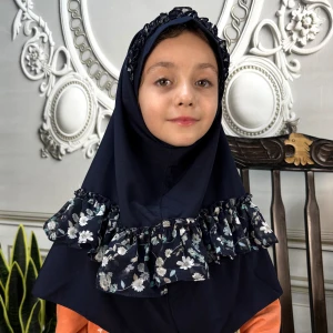 مقنعه چین دار بچگانه ژورژت سورمه ای(طرح 1)