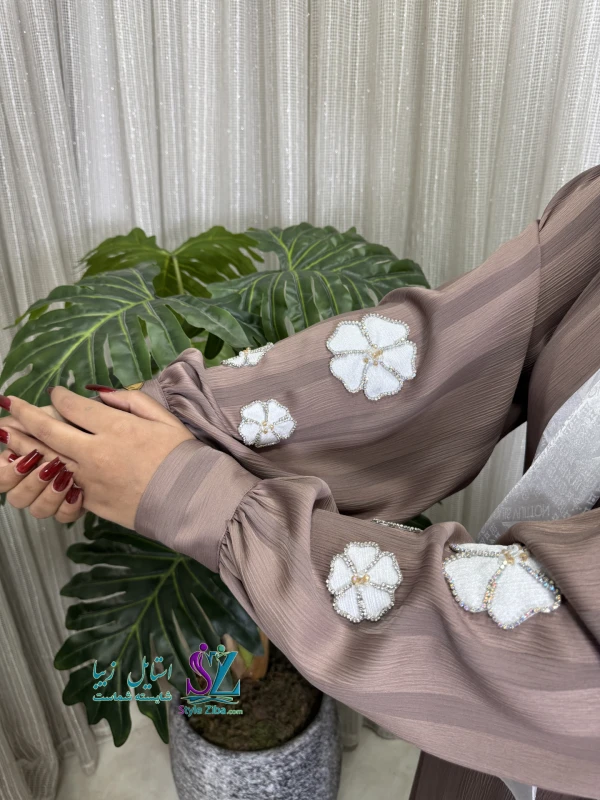 عبا زنانه کریشه لاینی نغمه (کرم تیره-سفید)