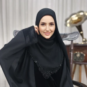 روسری کار شده مشکی پناه