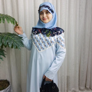 عبا دخترانه شیما (آبی)