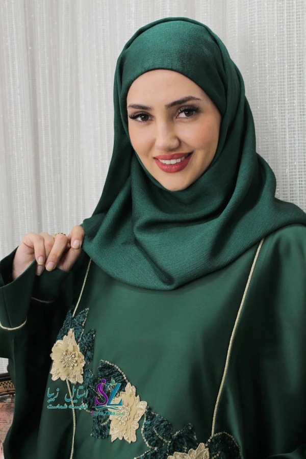 عبا زنانه گلدوزی ماهور (سبز)