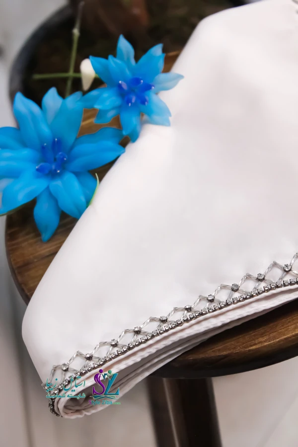 روسری مجلسی مدیسا (هلویی)