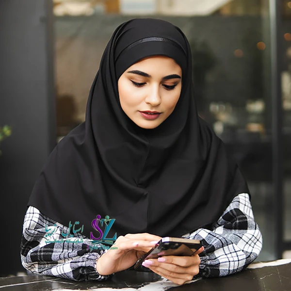 مقنعه تل دار مشکی نخی بروجرد