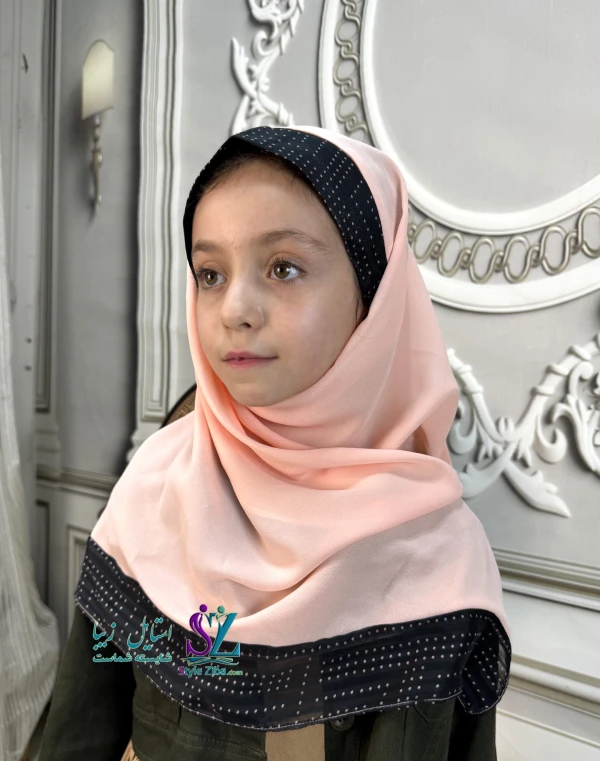 مقنعه دکمه دار بچگانه صورتی (طرح 1)